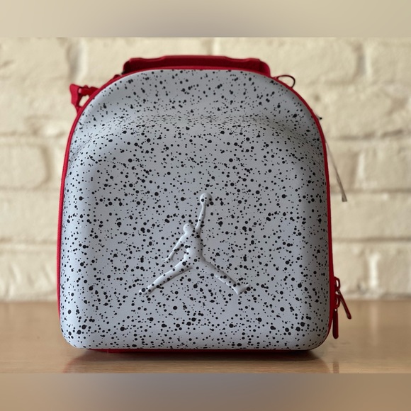 Nike Air Jordan Hat Travel Case Bag Cement Wolf Grey Black MA0763